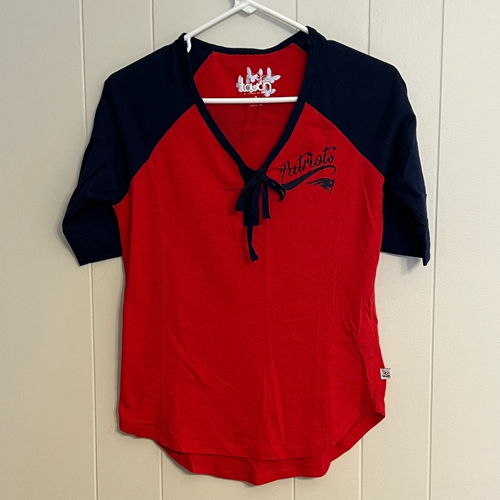 Touch by Alyssa Milano New England Patriots top size S